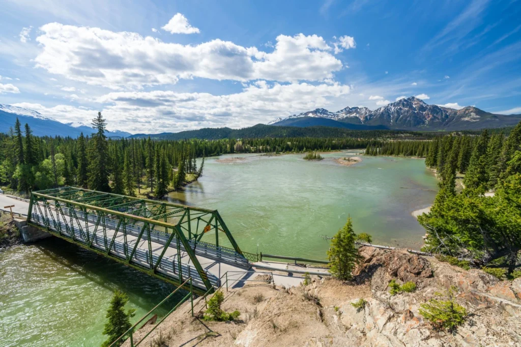 Alberta Launches New Eligibility Explorer to Help Foreign Nationals Assess AAIP Eligibility